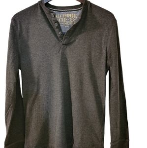 EUC Weatherproof Vintage long sleeve grey Henley